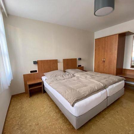 Hotel Gold'Ne Krone Oppenheim Bagian luar foto