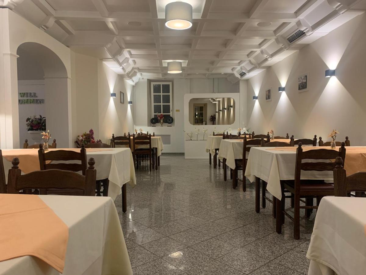 Hotel Gold'Ne Krone Oppenheim Bagian luar foto
