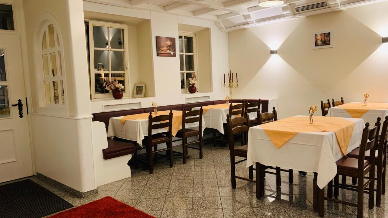 Hotel Gold'Ne Krone Oppenheim Bagian luar foto